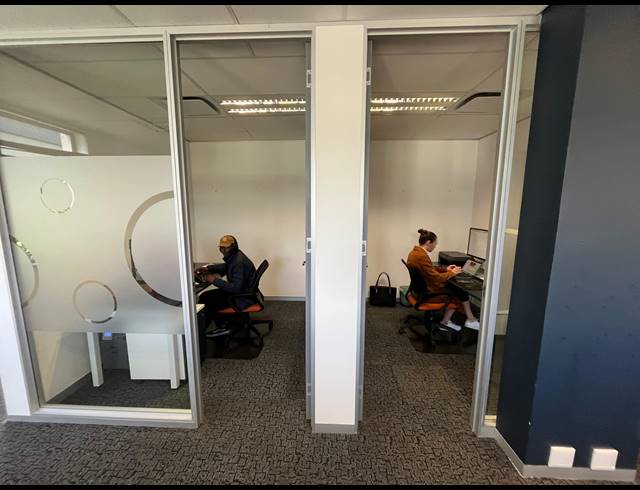 228M² OFFICE TO LET IN CENTURY CITY
